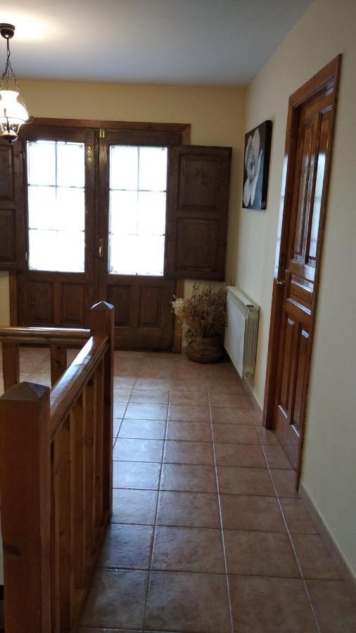 Casa Rural Leonor San Ciprian  ภายนอก รูปภาพ
