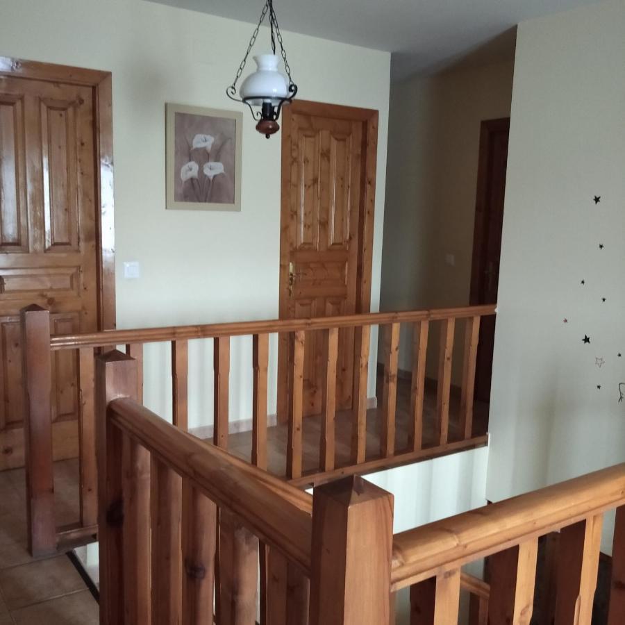 Casa Rural Leonor San Ciprian  ภายนอก รูปภาพ