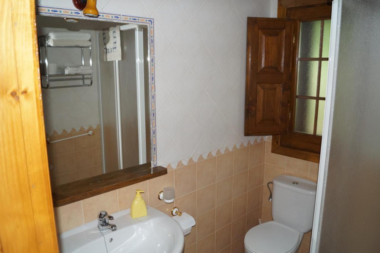Casa Rural Leonor San Ciprian  ภายนอก รูปภาพ